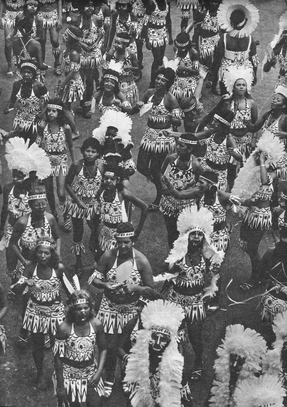 Carnaval do Rio de Janeiro, Bloco Cacique de Ramos, 1975