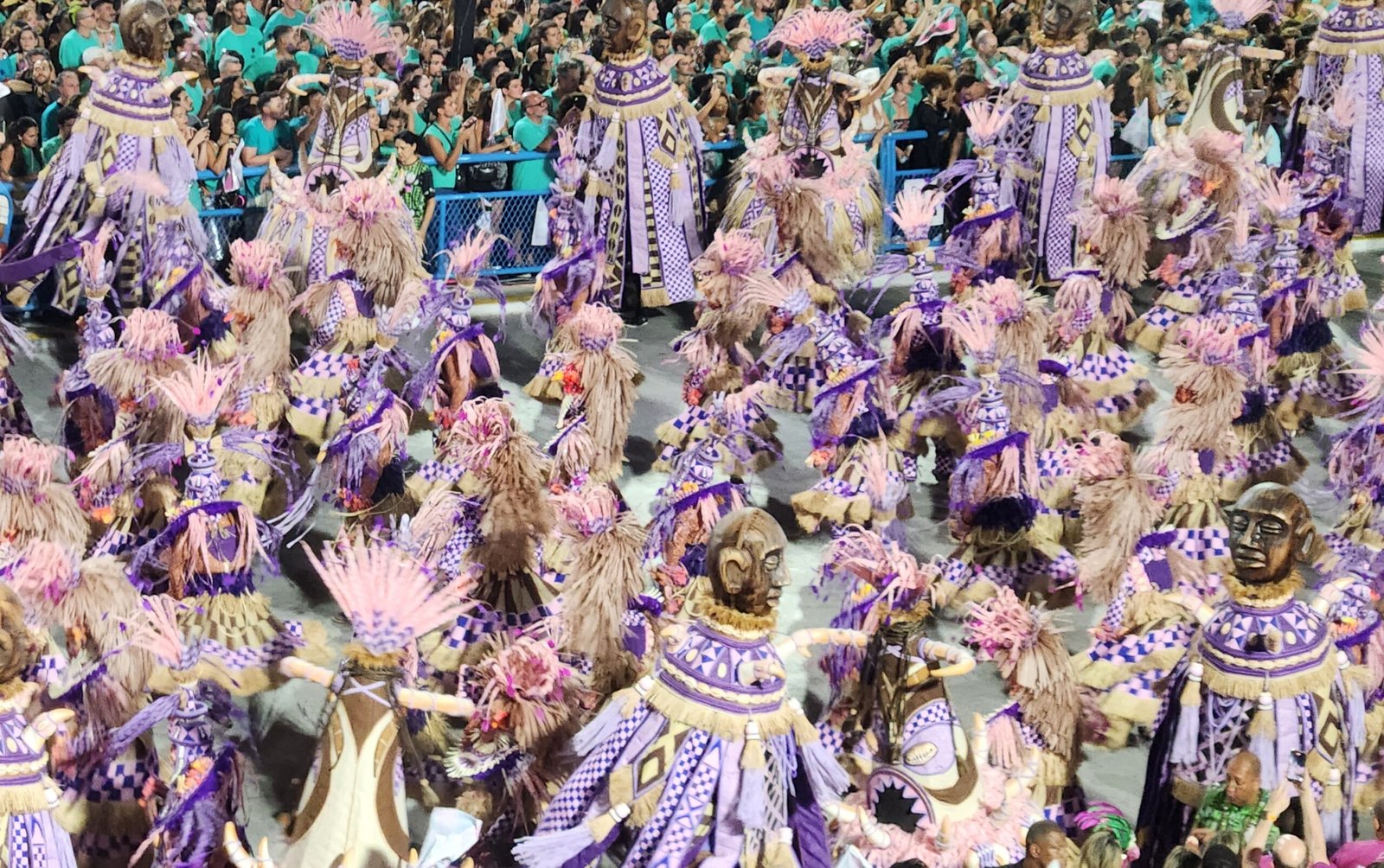 Desfile da Estação Primeira de Mangueira no Carnaval de 2025, Rio de Janeiro