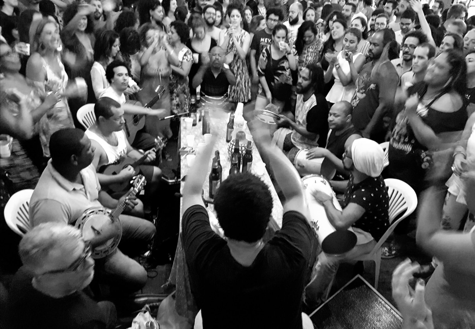 Roda de samba no Clube dos Fumagueiros, na Tijuca, Rio de Janeiro